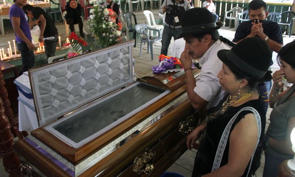 Se realizó sepelio de padre e hijo que murieron en deslave de Zamora Chinchipe