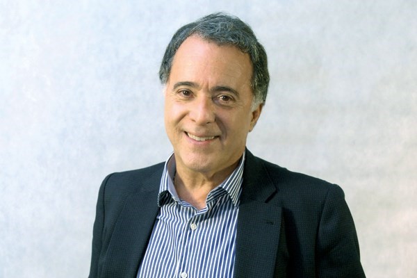 El camaleónico Tony Ramos