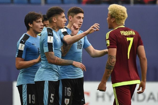 FIFA multa a Uruguay y Venezuela por pelea en mundial sub 20