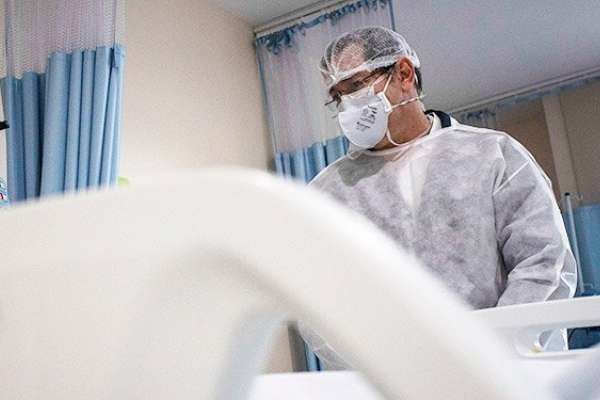 Brasil rebasa las 120.000 muertes por COVID-19