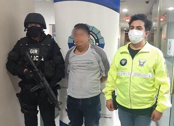Detienen en Los Ríos al presunto asesino de joven policía