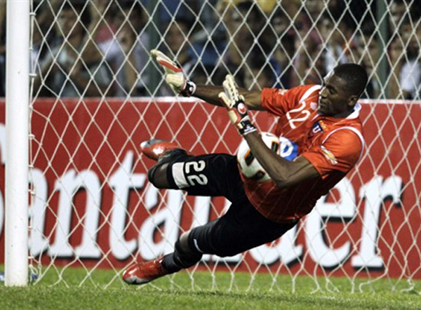 La fuerza del arco: Bravo vs Domínguez