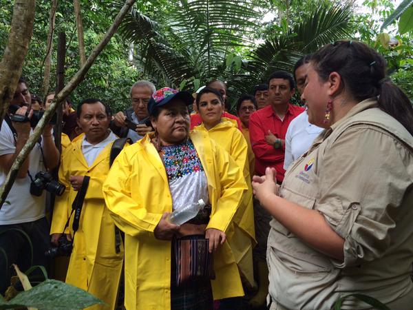 Premio Nobel de la Paz constató daño ambiental de Chevron en Amazonía