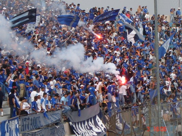 En Guayaquil se impulsan 'hinchas de la paz' en escenarios deportivos