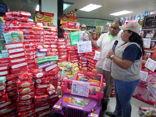 Incautan en Venezuela 1,5 millones de pañales y miles de kilos de alimentos