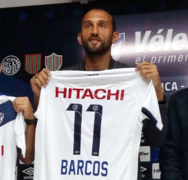 Llegada de Hernán Barcos a Liga de Quito se complica más