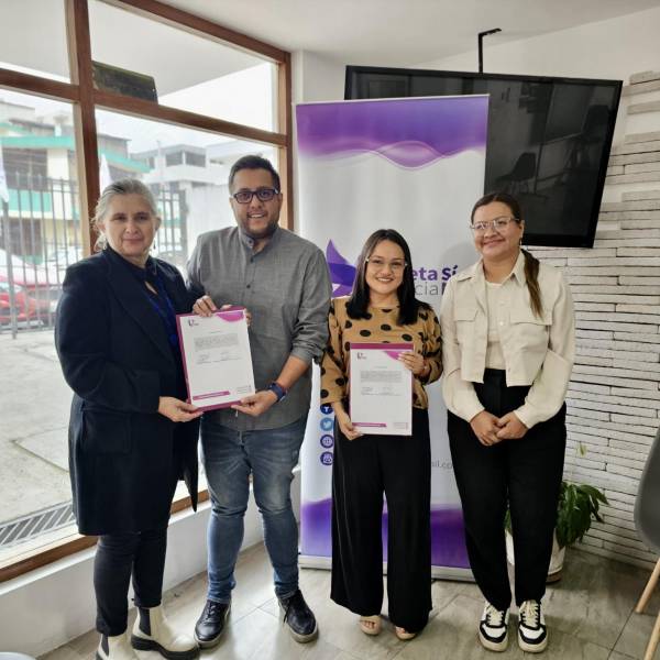 Juan Fernando Flores ha desarrollado su vida política en el Movimiento CREO.