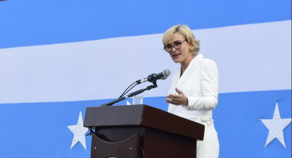 Viteri da plazo al gobierno para plan sobre seguridad