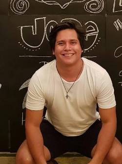 Pepe Tola en su cumpleaños 25.