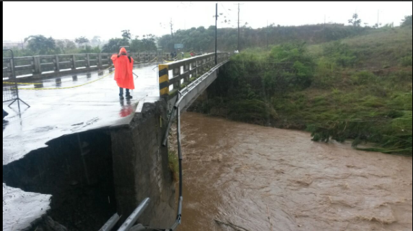 22 evacuados tras las fuertes lluvias en la parroquia Shell, en Pastaza