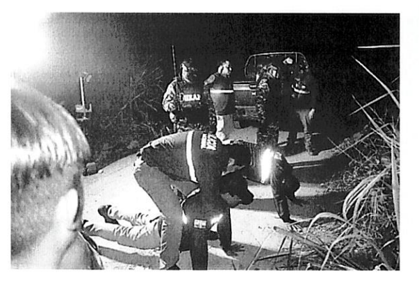 Los cuatro menores de edad -según la reconstrucción de hechos, fueron golpeados y obligados a desnudarse.