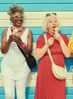 Los expertos dicen que el atractivo va mucho más allá de la nostalgia y ayuda a lidiar con el estrés.