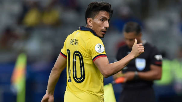 Mena: &quot;Cruyff se contactó conmigo&quot;