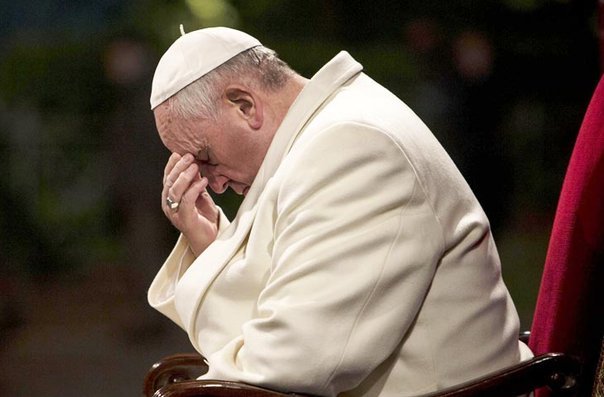 El papa llama a dar &quot;fuerza y apoyo&quot; a los afectados por terremoto en Ecuador