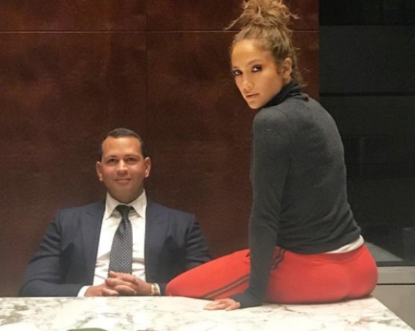 Alex Rodríguez publicó el sensual baile que le hizo JLo