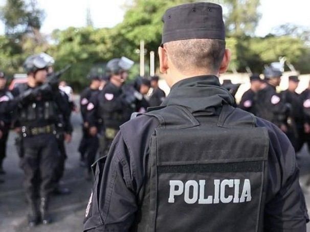 Detienen en El Salvador banda de tráfico de migrantes a EEUU