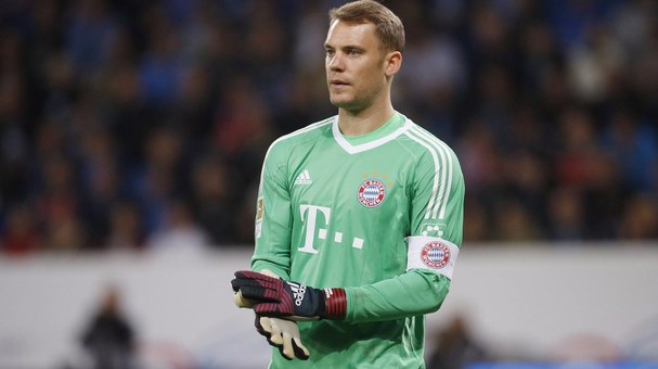 Neuer podría ser baja por al menos 3 meses