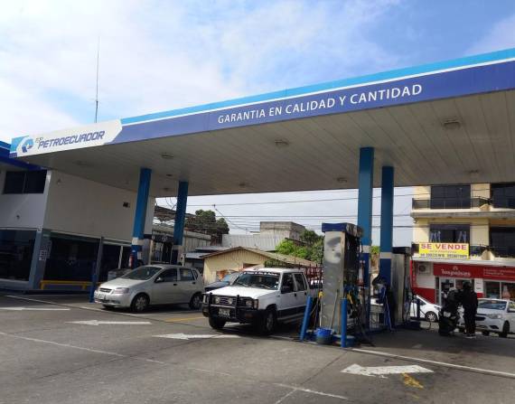 El Diésel subió 90 centavos y la Extra y Ecopaís aumentaron 80 centavos en 17 meses