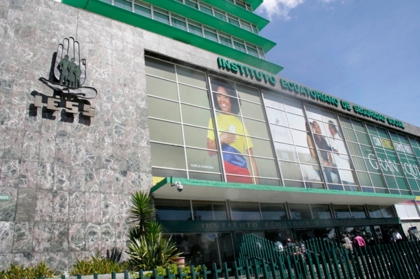 Aportaciones al IESS no aumentarán, afirma Granda