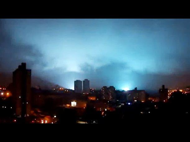 Explican por qué aparecen bolas de luz antes de un terremoto