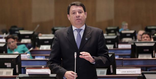 Legisladores critican la proforma en el Pleno