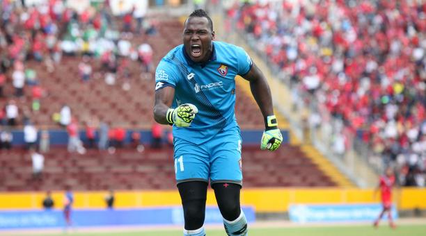 Johan Padilla abandona la concentración de Ecuador por COVID-19