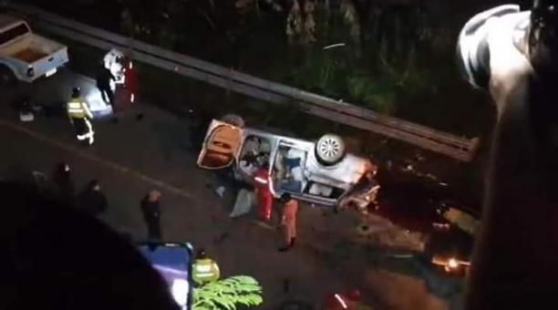 13 muertos en accidente en la vía Balsapamba-Guaranda