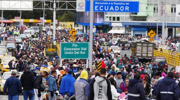 Defensorías de Colombia, Ecuador y Perú piden facilitar migración venezolana