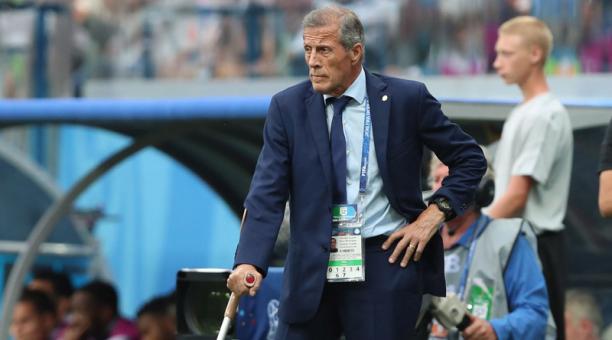 Tabárez afirma que la ausencia de Cavani &quot;va a ser una cosa circunstancial&quot;