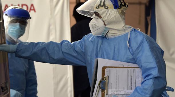 Pichincha está casi al límite de su capacidad hospitalaria, pero no por falta de camas