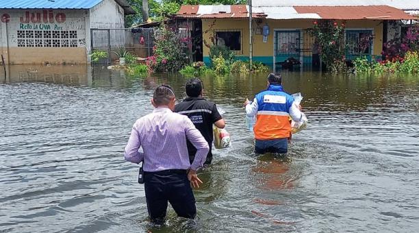 Más de 3 mil familias en Los Ríos afectadas por las inundaciones