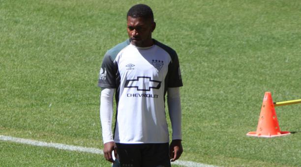 Jonathan González es opción para el Deportivo Cuenca