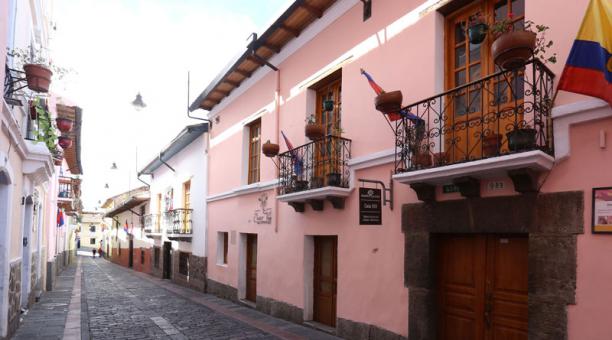 Quito: La tradicional calle &quot;La Ronda&quot;, cerca de la quiebra