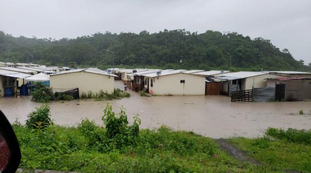Lluvias: Vías destruidas y casas dañadas en Manabí