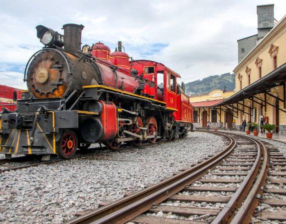 Varias compañías extranjeras buscan rehabilitar ferrocarriles del Ecuador