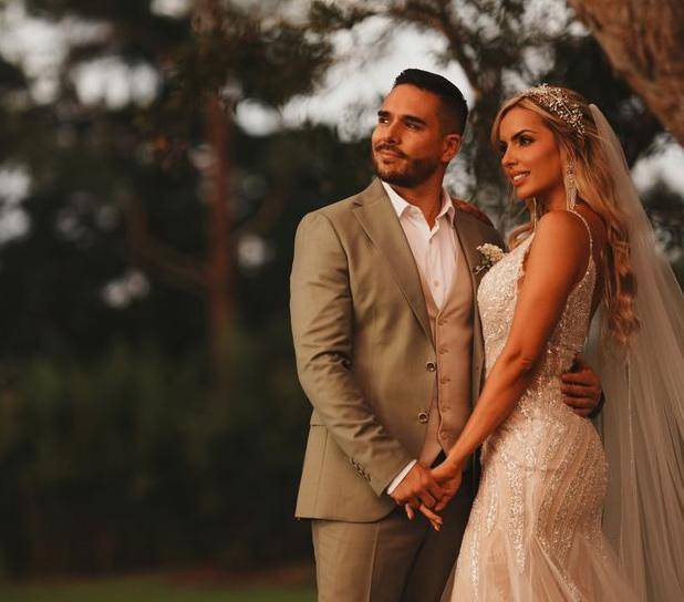 El actor Sebastián Caicedo se casó con su novia Juliana Diez en una íntima y espiritual boda