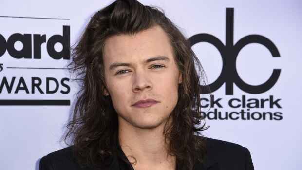 Harry Styles confiesa que consumió drogas a los 24 años