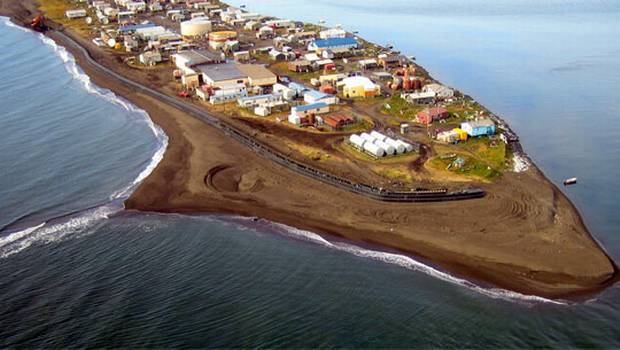 El pueblo de Alaska que desaparecerá bajo el agua en diez años