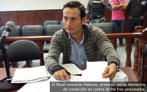 Sicarios acribillan al fiscal de Durán, Leonardo Palacios