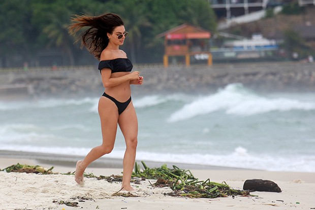 Los secretos de Isis Valverde sobre su belleza natural