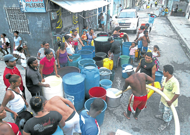 Escasez de agua aqueja por varios años a Esmeraldas
