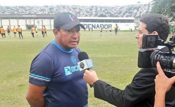 Ángel Gracia renuncia a Fuerza Amarilla por problemas familiares