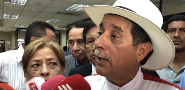 Denuncian supuesto fraude electoral en Salitre