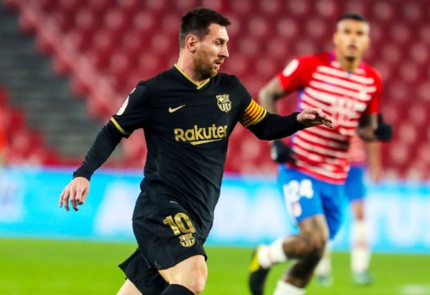 France Football viste a Messi con la camiseta del PSG