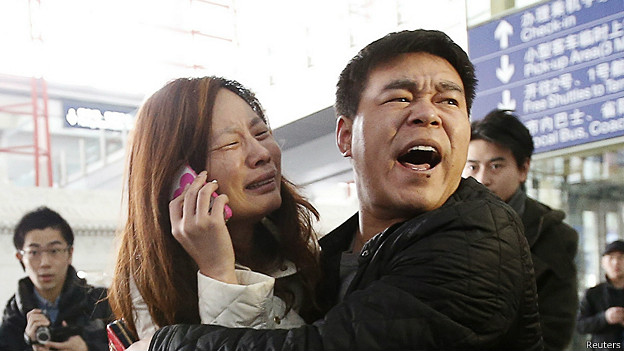 El misterio de los celulares del vuelo de Malaysia Airlines