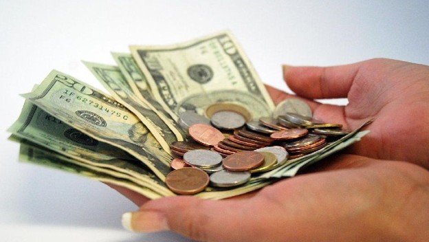 Proyecto sigue contemplando cobro de impuesto a la renta al décimo tercer sueldo