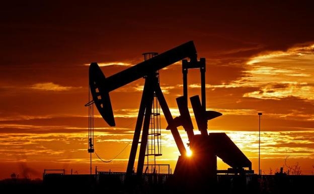 La OPEP y Rusia pactan un drástico recorte de la oferta petrolera