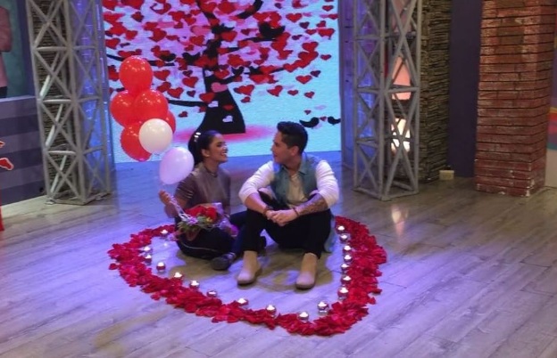 ¡EXCLUSIVA! Evelyn Vanessa Calderón y su novio sellan romance en video clip