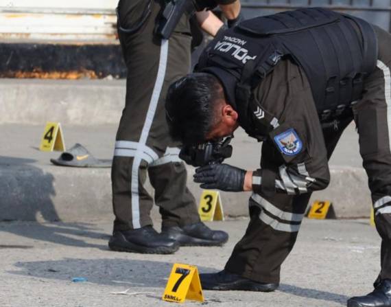 Un sicario fue golpeado por la comunidad tras asesinar a joven en Santa Elena.