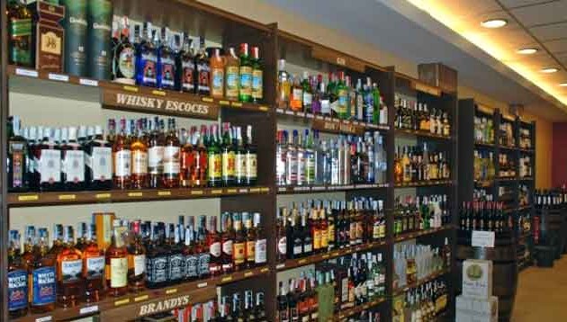 Establecimientos de diversión con estrictos controles al licor